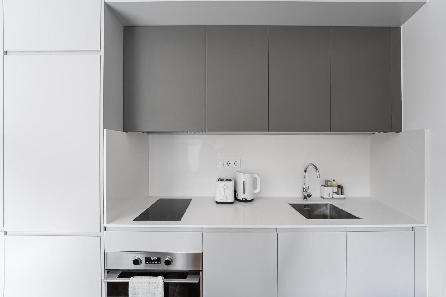 Guestready - Downtown Refuge With Private Parking Apartment Porto Exterior foto